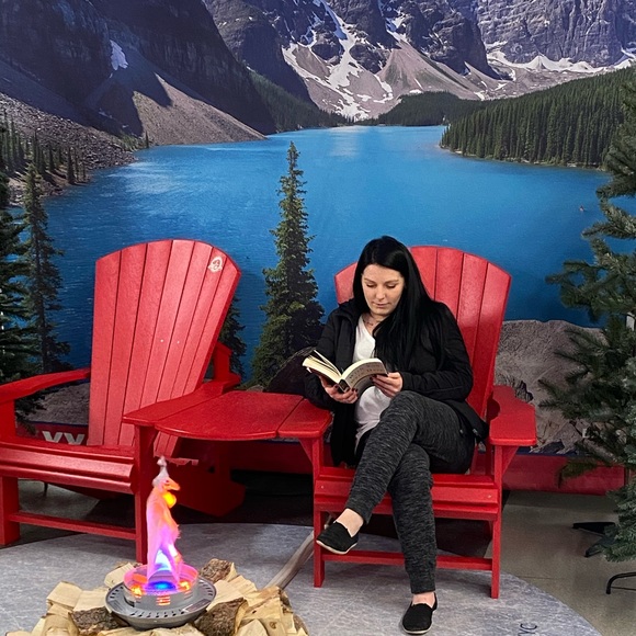 Meet your Posher, Courtney - Picture 4 of 6